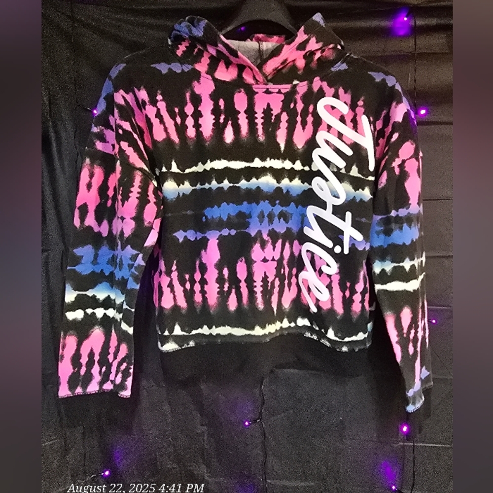 guc justice hooded sweater sz L